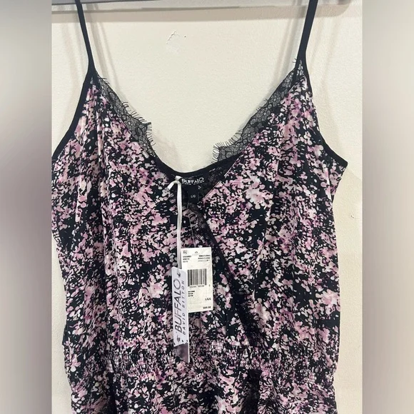 Buffalo David Bitton  floral lace romper size L - Picture 3 of 8